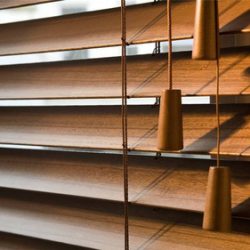 25mm-35mm-50mm-Wooden-Venetian-Blinds-with.jpg_350x350 25mm-35mm-50mm-Wooden-Venetian-Blinds-with.jpg_350x350